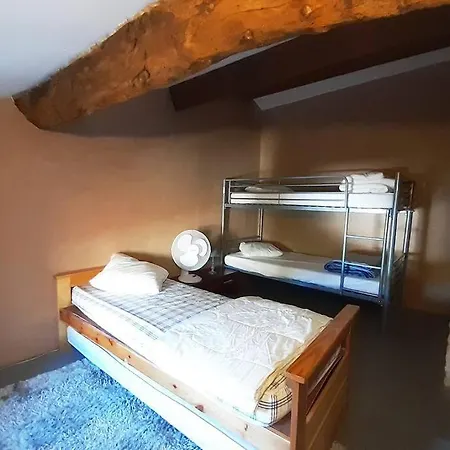 Grande Maison De Famille Avec Piscine Couverte *