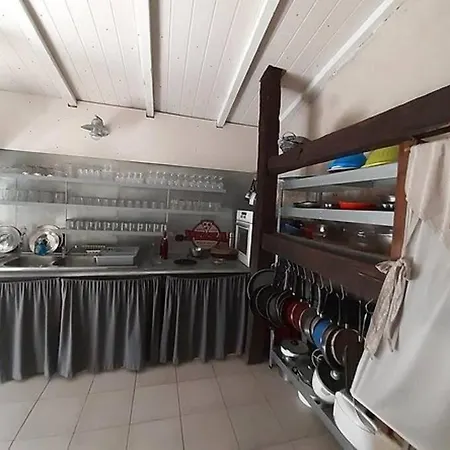 Grande Maison De Famille Avec Piscine Couverte Feriehus Nieulle-sur-Seudre